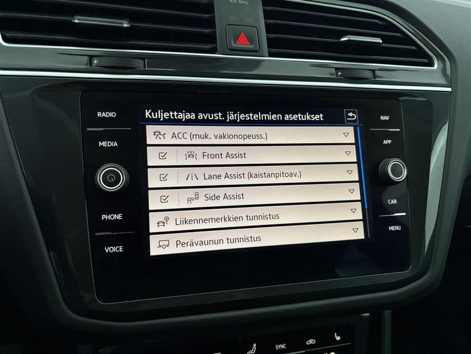 VOLKSWAGEN Tiguan 2021