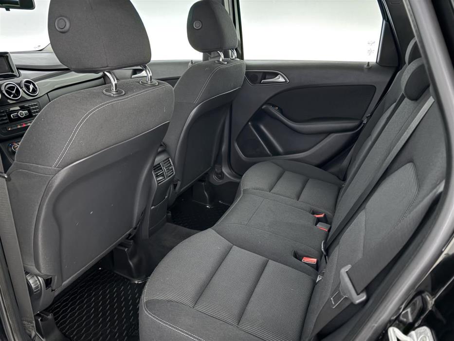 MERCEDES-BENZ B 2014