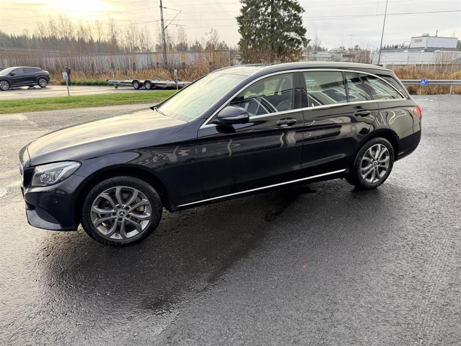 MERCEDES-BENZ C 2017