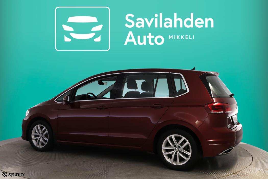 VOLKSWAGEN Golf Sportsvan 2018