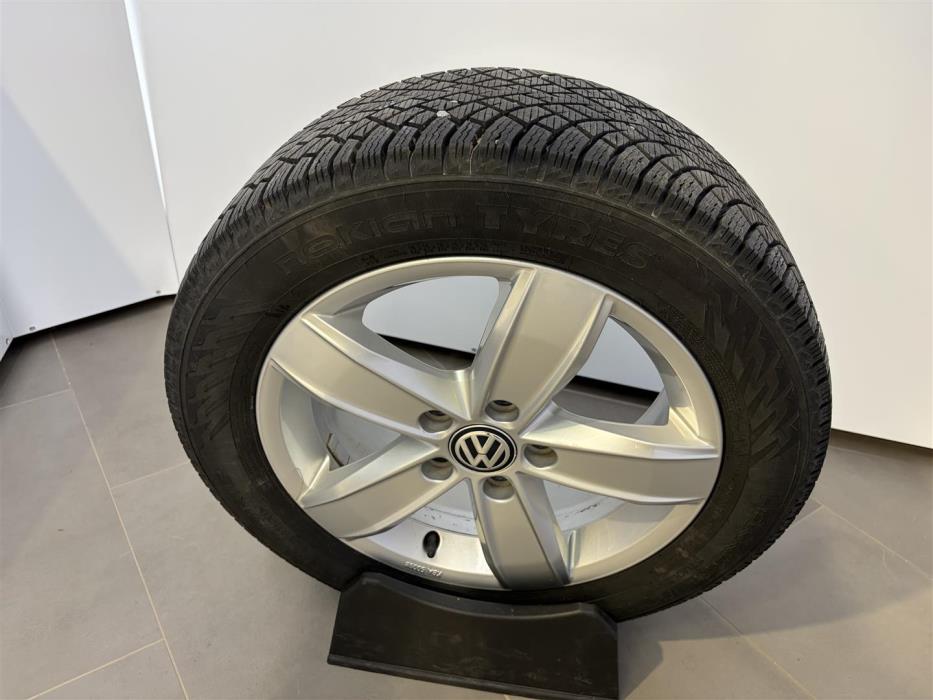 VOLKSWAGEN Golf Sportsvan 2018