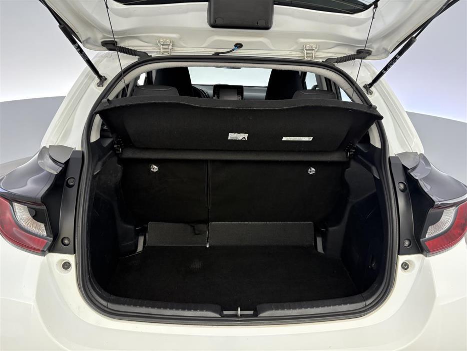 TOYOTA Yaris 2022