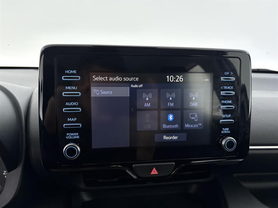 TOYOTA Yaris 2022