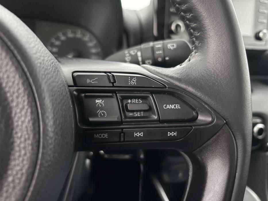 TOYOTA Yaris 2022
