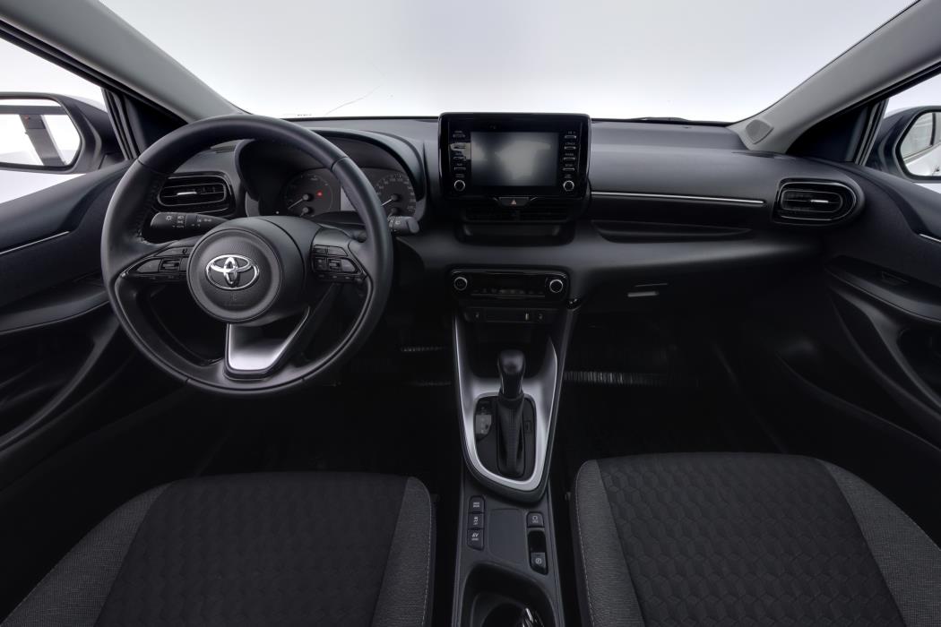 TOYOTA Yaris 2022
