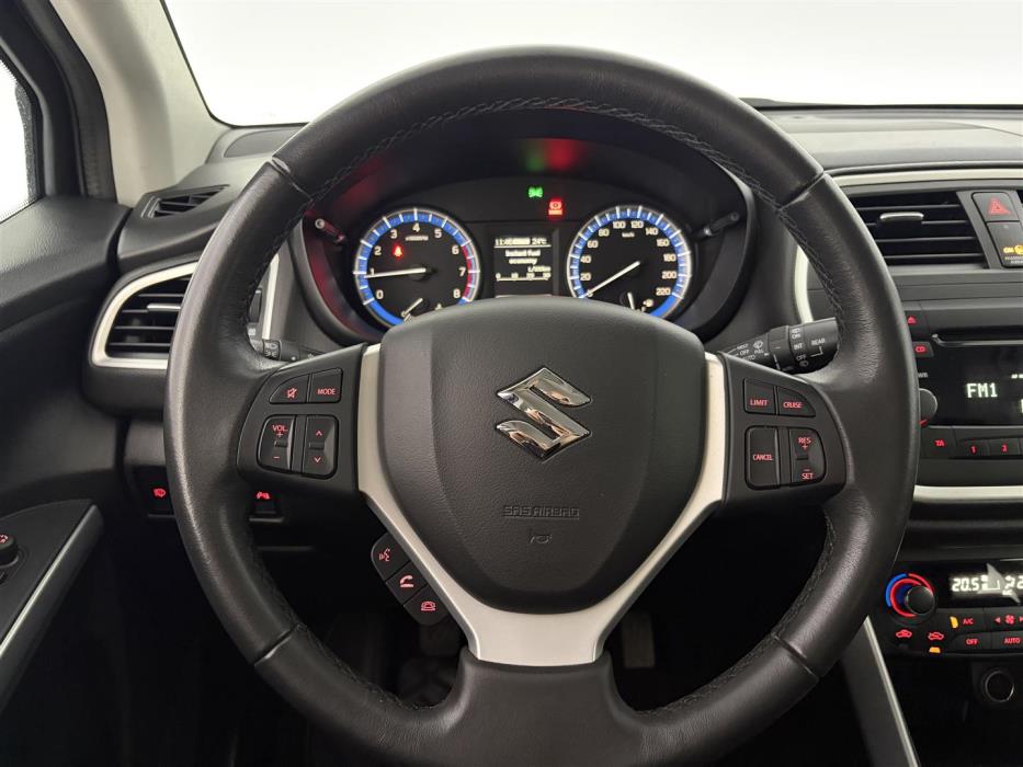 SUZUKI SX4 S-Cross 2014