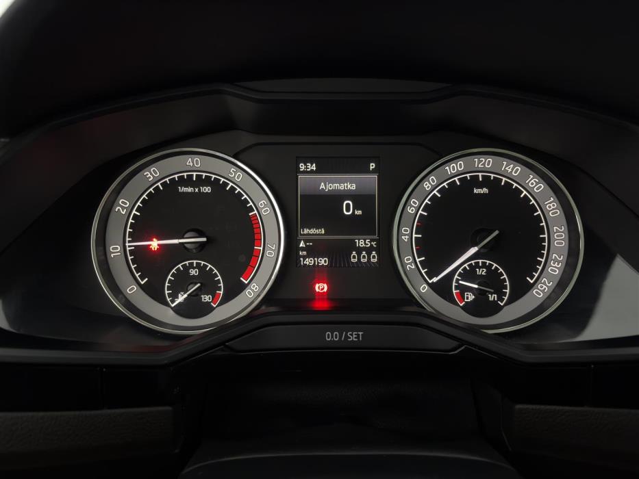 SKODA Superb 2016