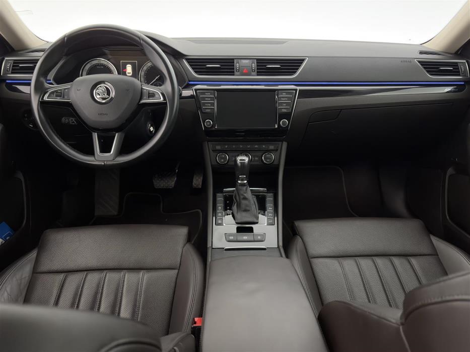 SKODA Superb 2016