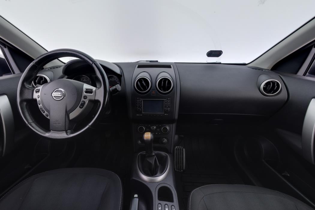 NISSAN Qashqai 2011