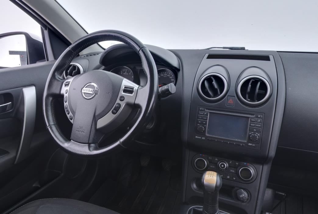 NISSAN Qashqai 2011