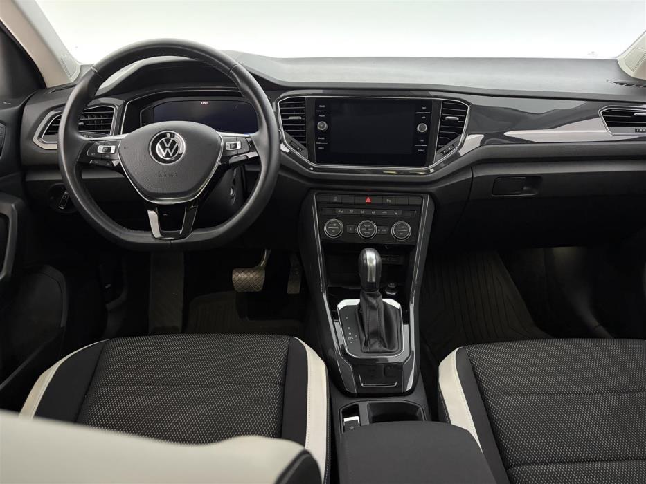 VOLKSWAGEN T-Roc 2022