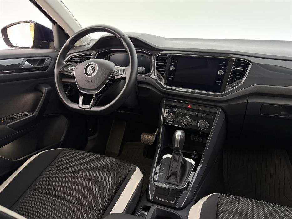VOLKSWAGEN T-Roc 2022