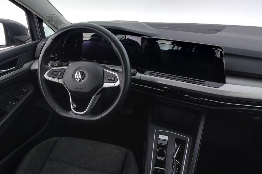 Volkswagen Golf 2021
