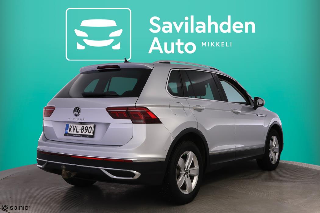 VOLKSWAGEN Tiguan 2023