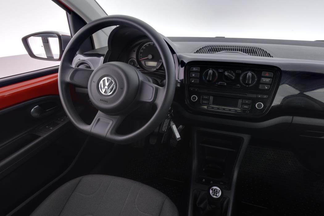 VOLKSWAGEN up! 2015