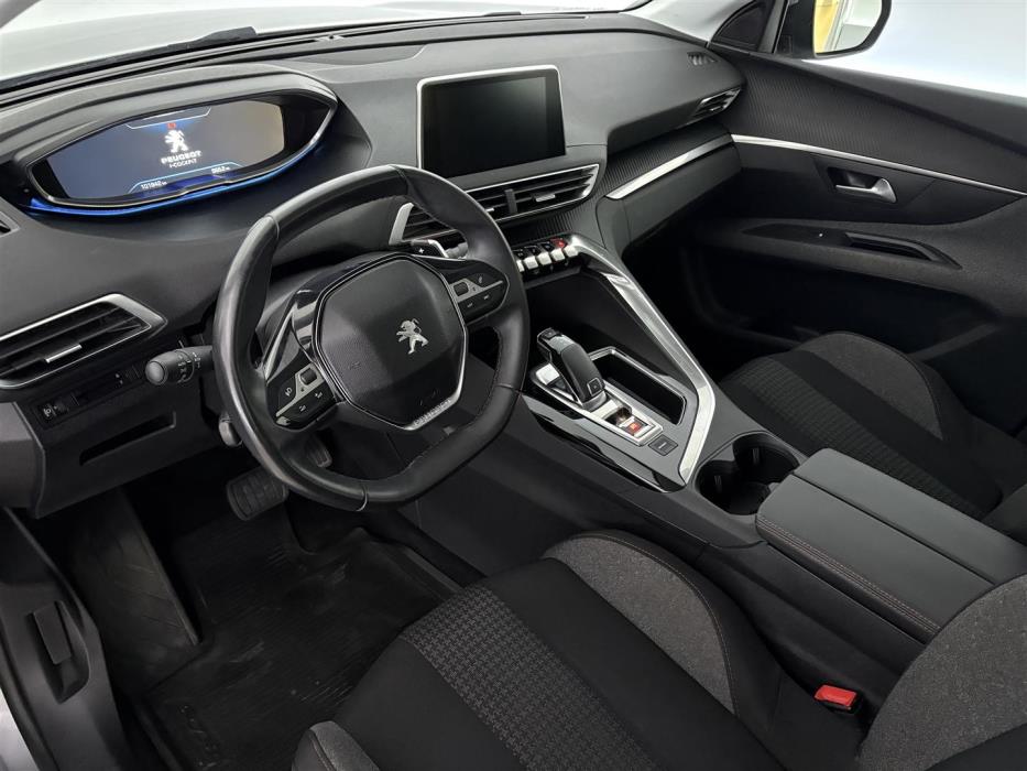 Peugeot 5008 2018