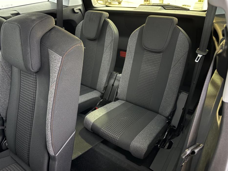 Peugeot 5008 2018