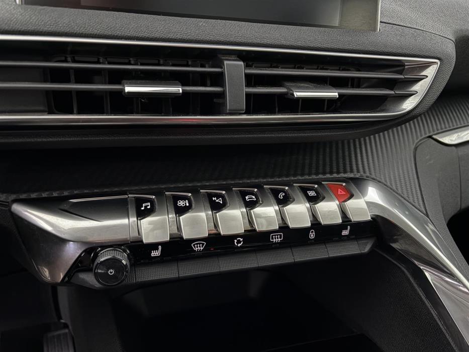 Peugeot 5008 2018