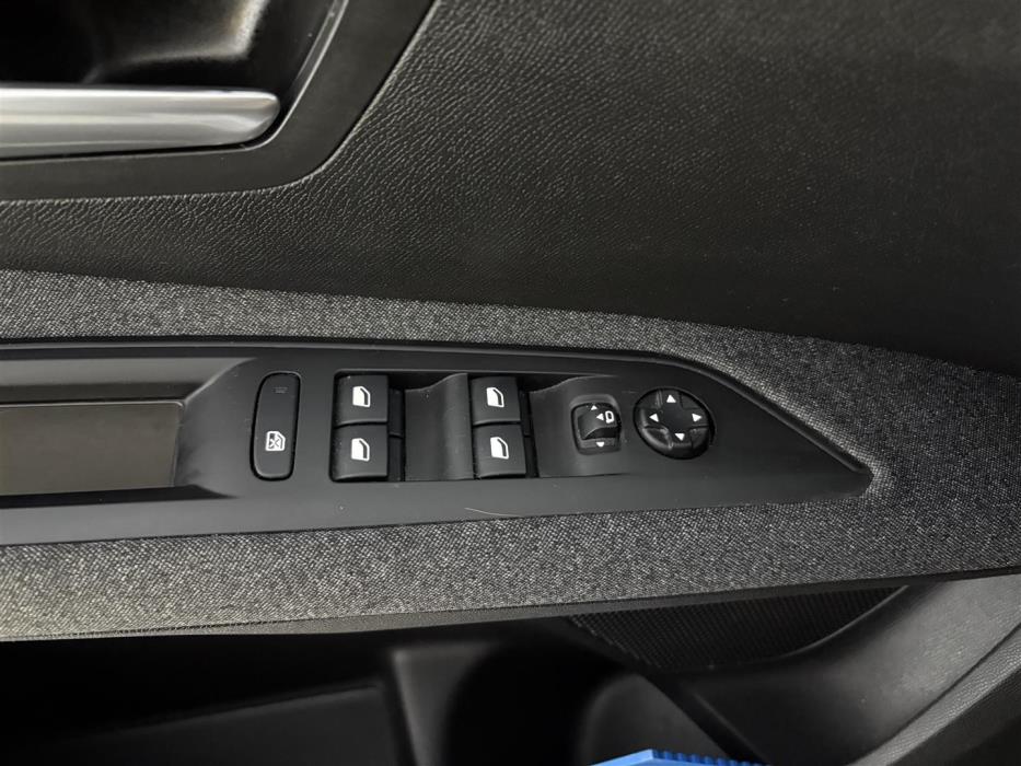 Peugeot 5008 2018