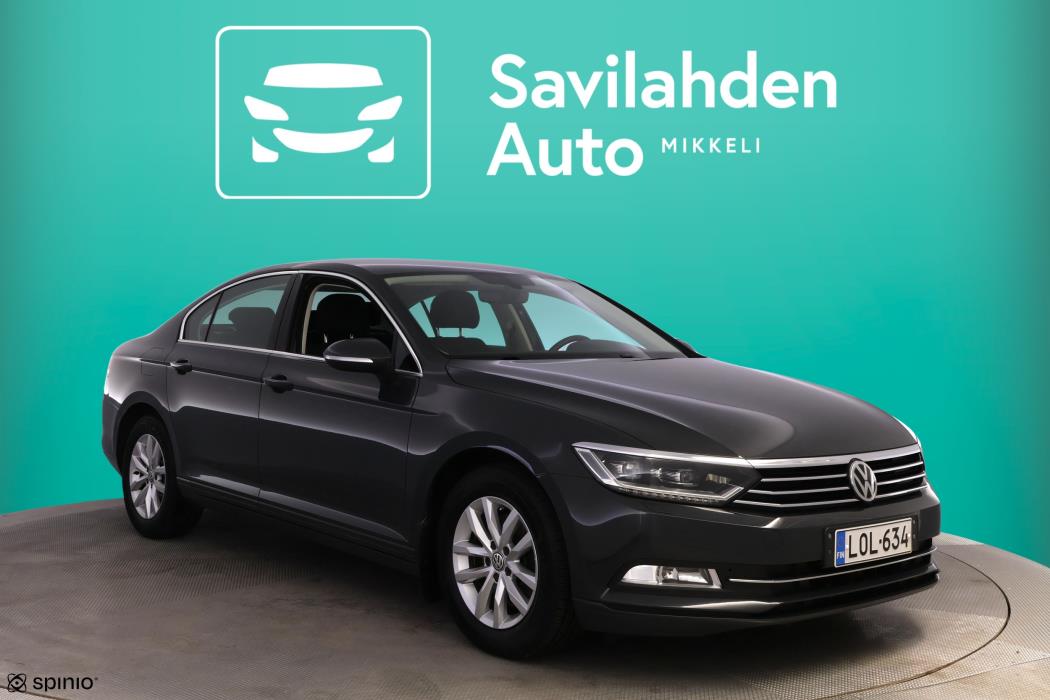 VOLKSWAGEN Passat 2018