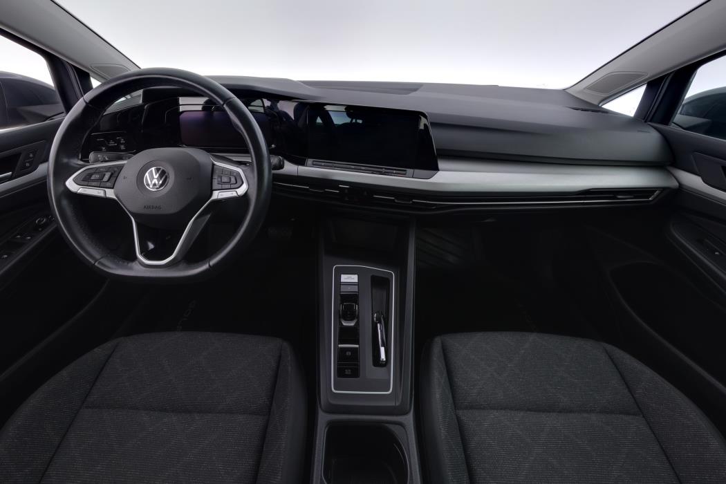Volkswagen Golf 2021