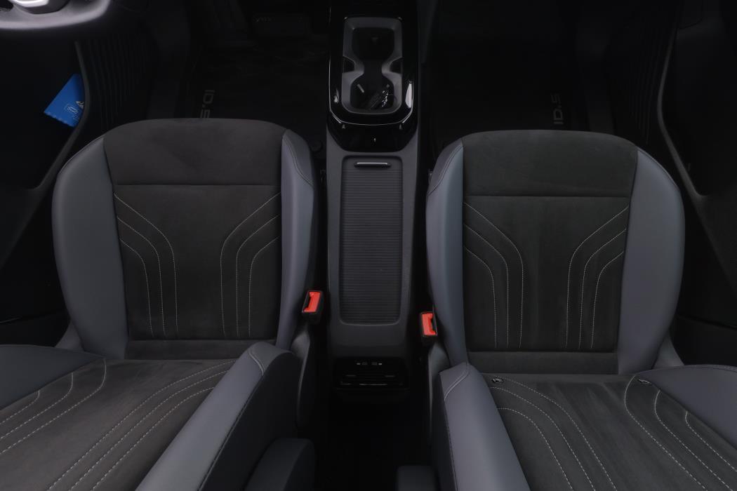 VOLKSWAGEN ID.5 2022