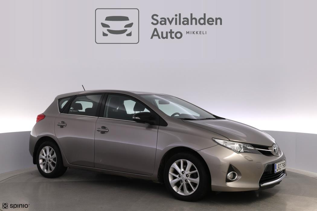 Toyota Auris 2013
