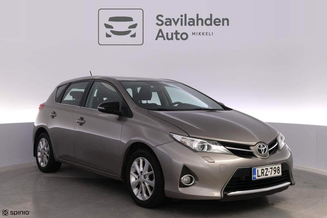 Toyota Auris 2013