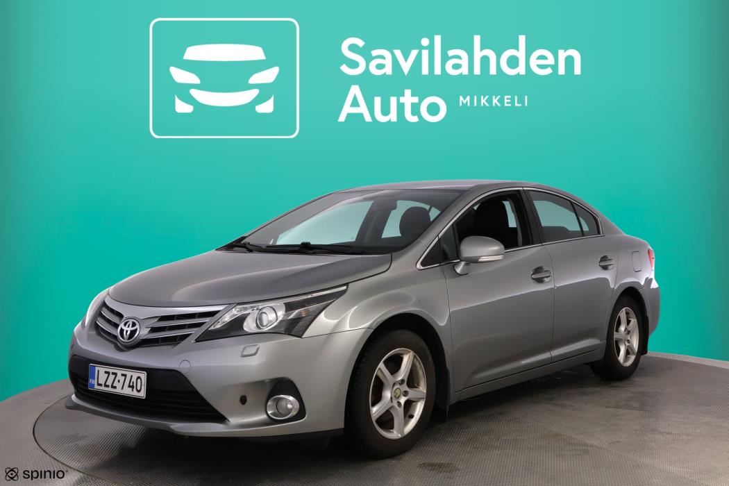 TOYOTA Avensis 2012