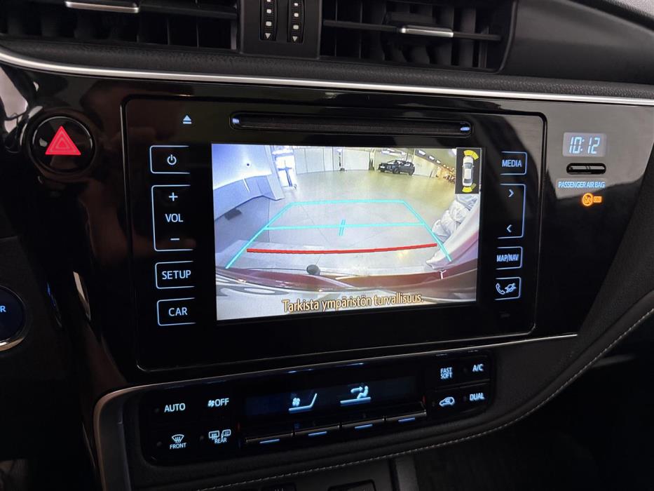 TOYOTA Auris 2018