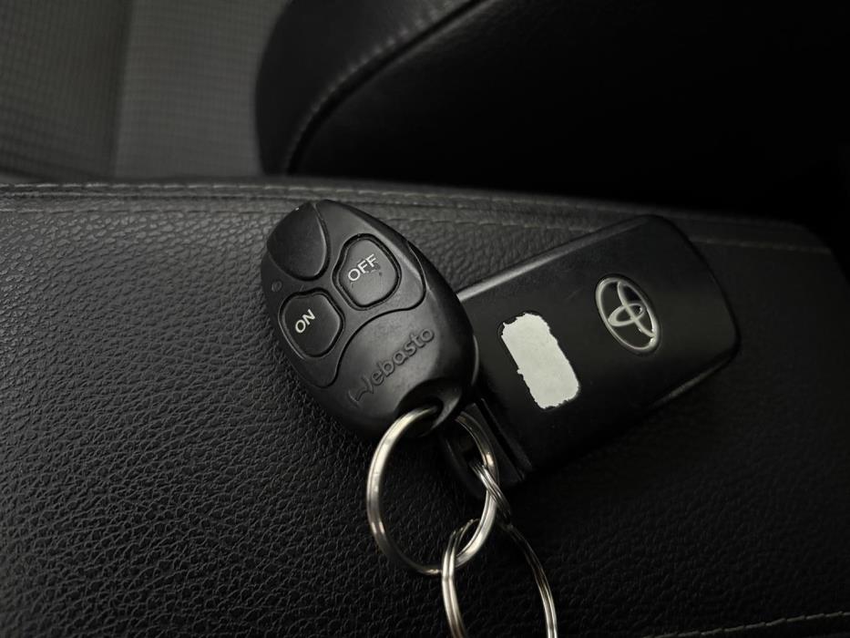 TOYOTA Auris 2018