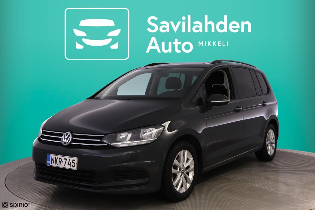 VOLKSWAGEN Touran 2017