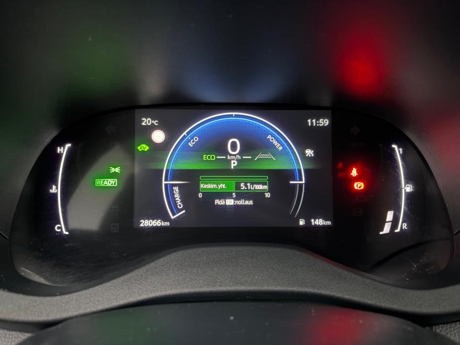 TOYOTA Yaris 2025