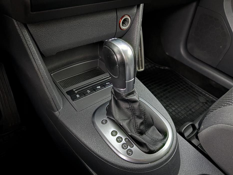 Volkswagen Touran 2012