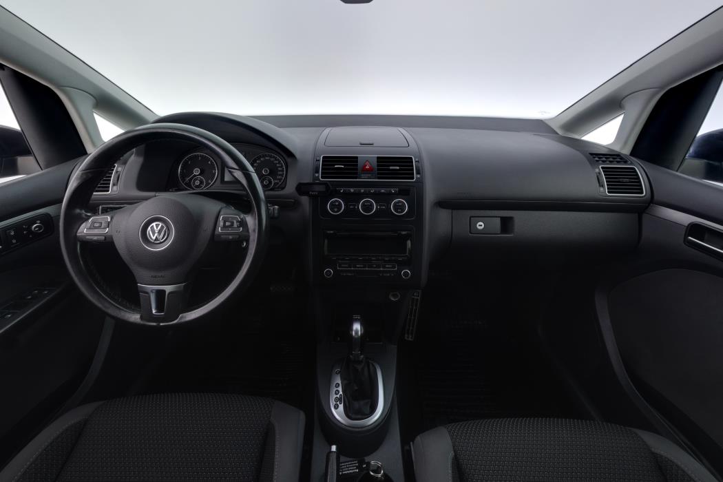 Volkswagen Touran 2012