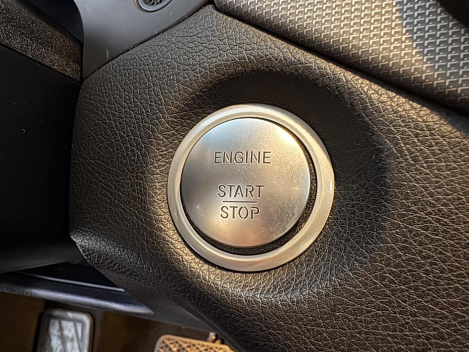 MERCEDES-BENZ CLA 2017