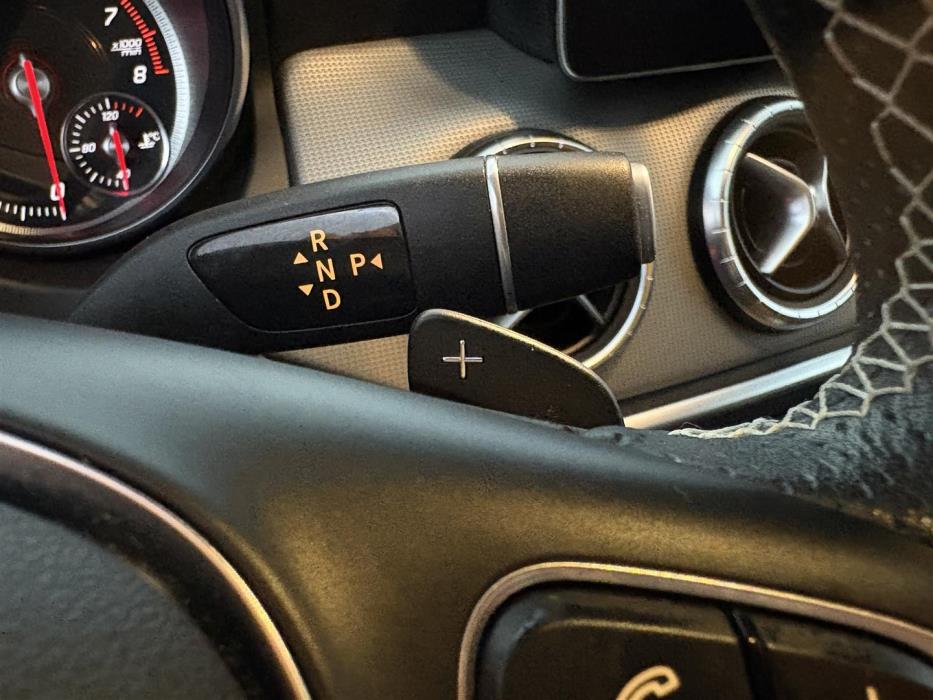 MERCEDES-BENZ CLA 2017