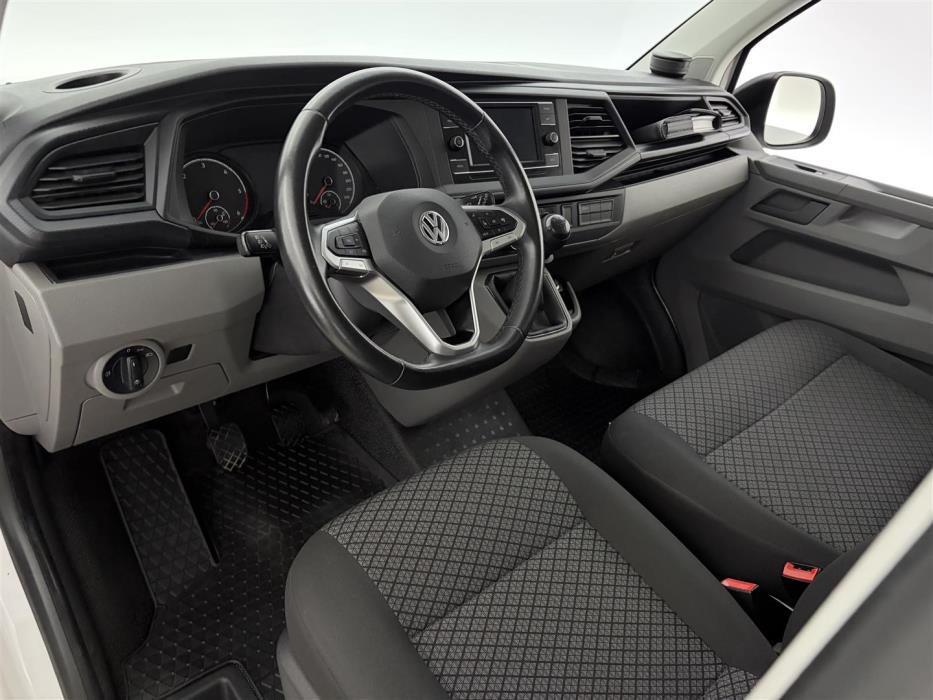 VOLKSWAGEN Caravelle 2020