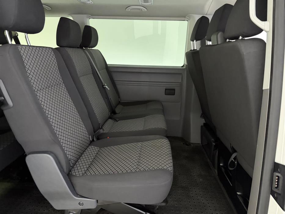 VOLKSWAGEN Caravelle 2020