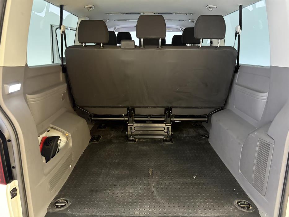 VOLKSWAGEN Caravelle 2020