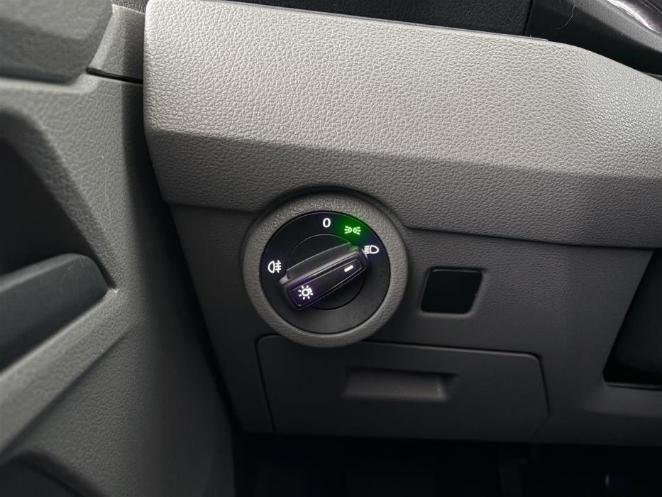 VOLKSWAGEN Caravelle 2020