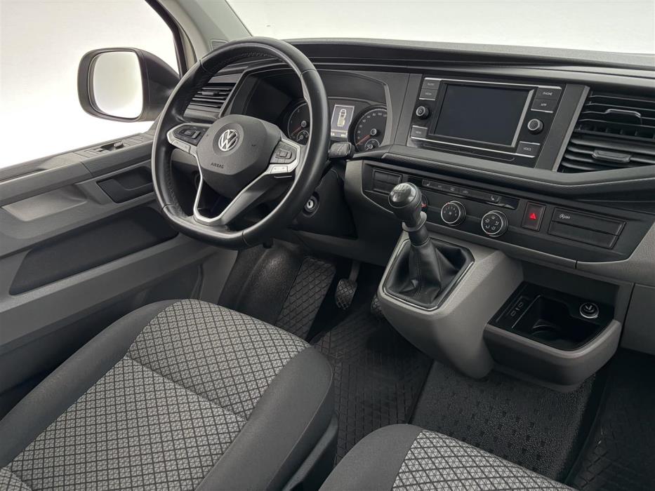 VOLKSWAGEN Caravelle 2020