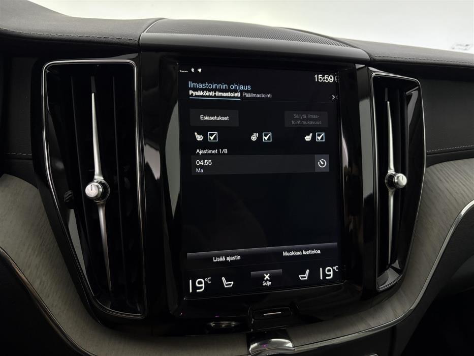 VOLVO XC60 2020
