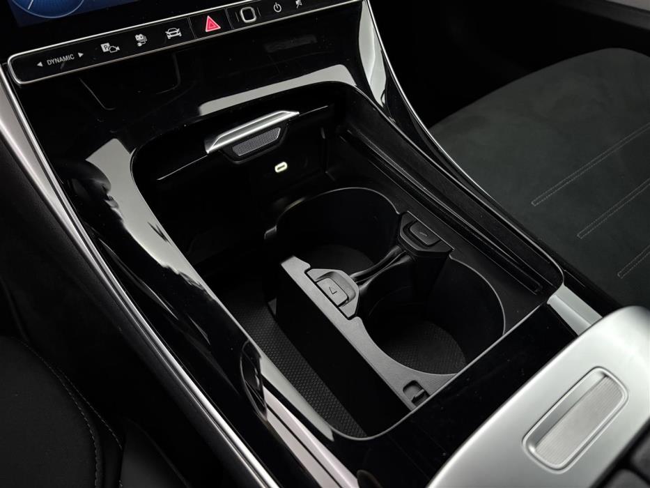 MERCEDES-BENZ C 2023