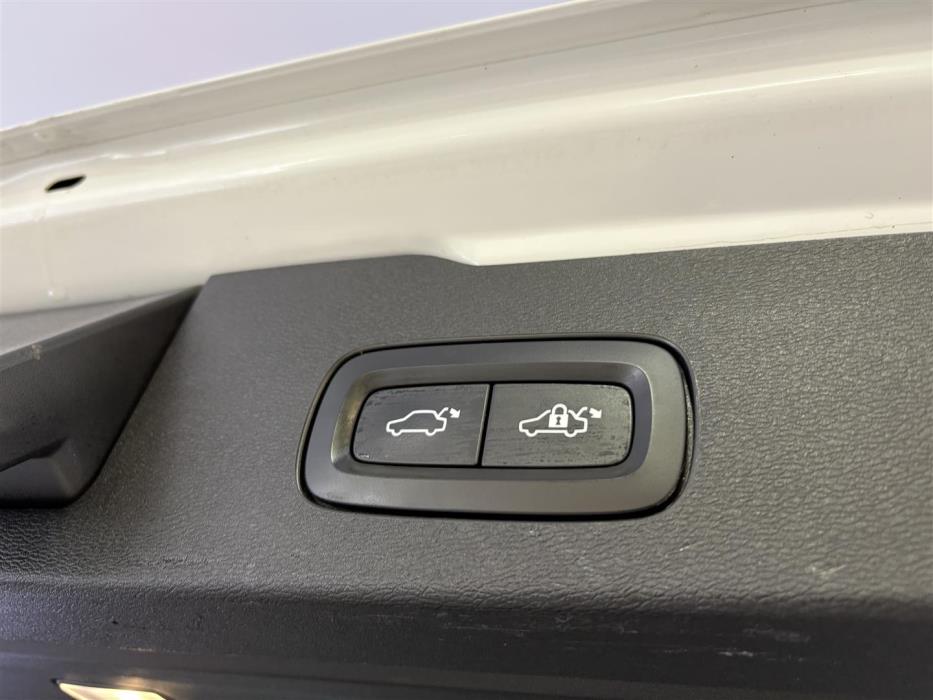 VOLVO V60 2019