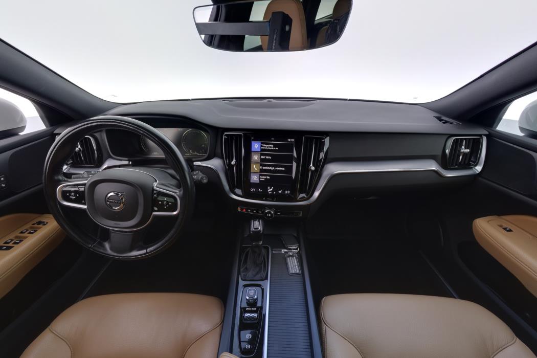 VOLVO V60 2019