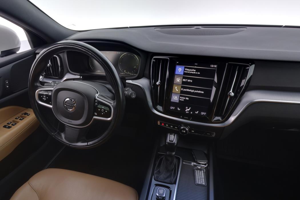 VOLVO V60 2019