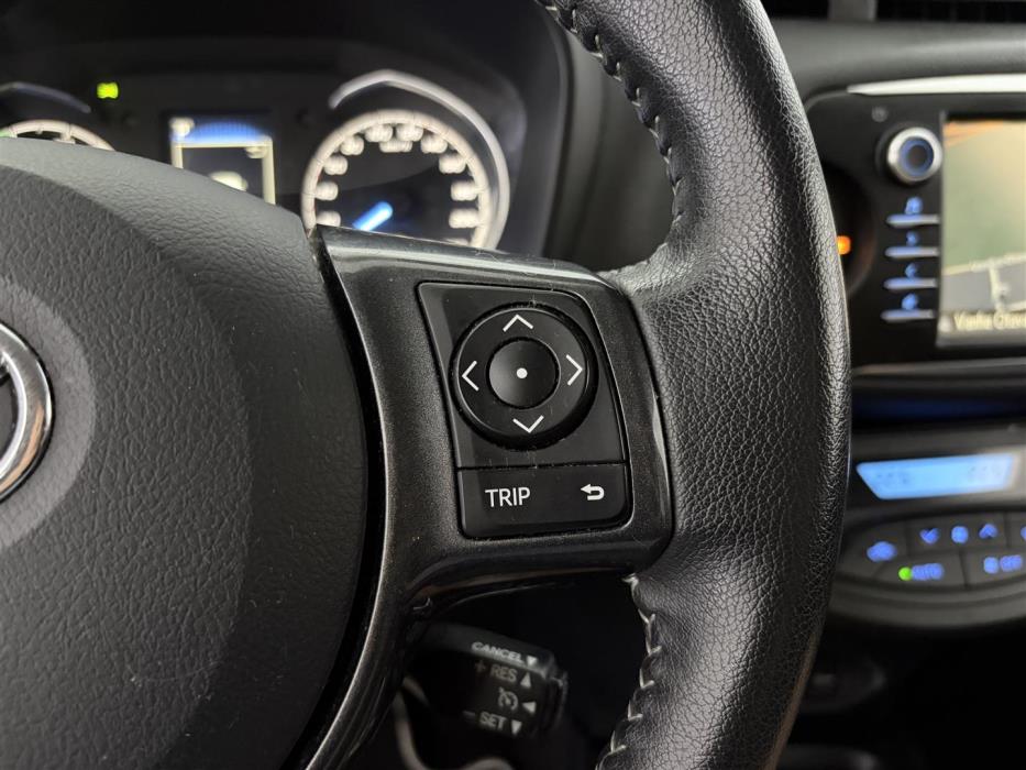 TOYOTA Yaris 2020