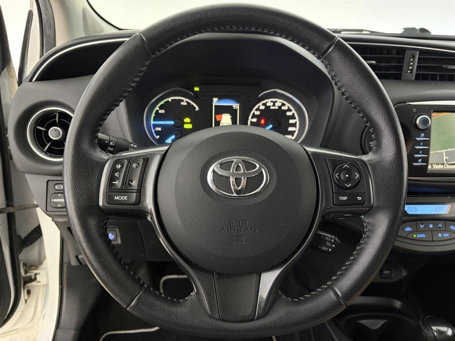 TOYOTA Yaris 2020