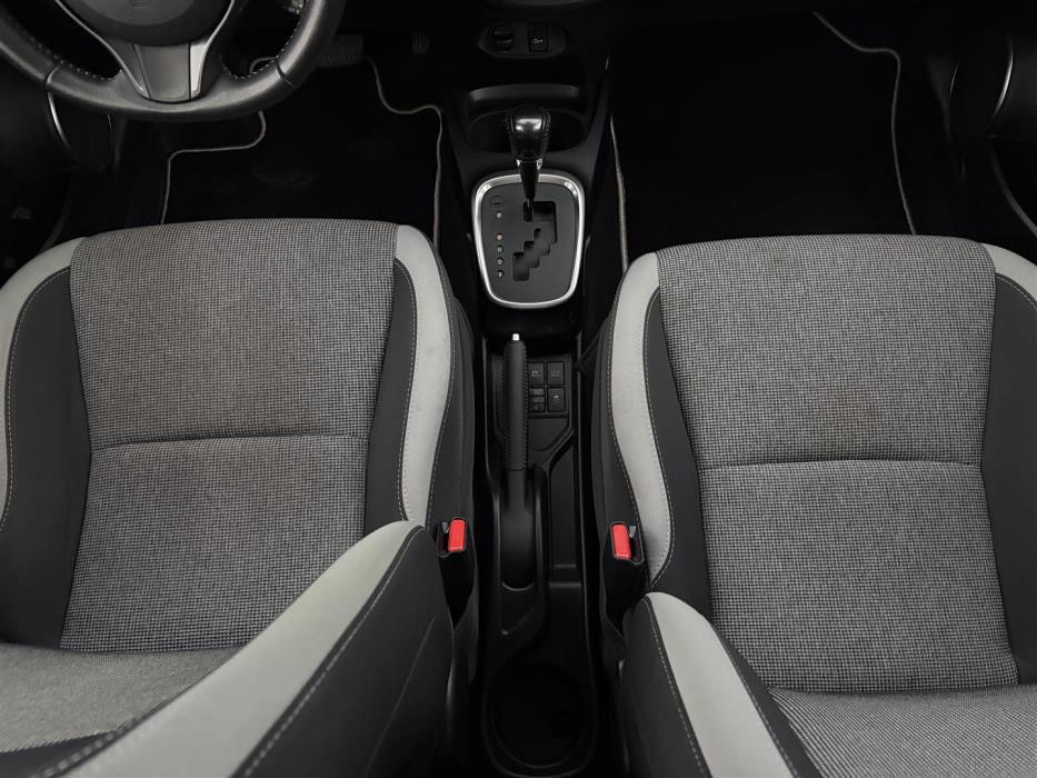 TOYOTA Yaris 2020